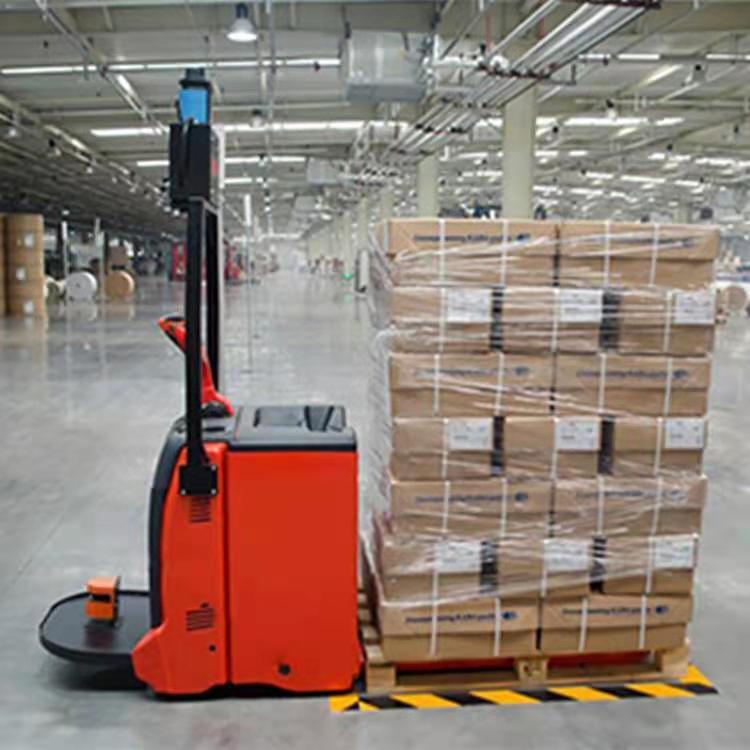 AGV automatic unmanned forklift